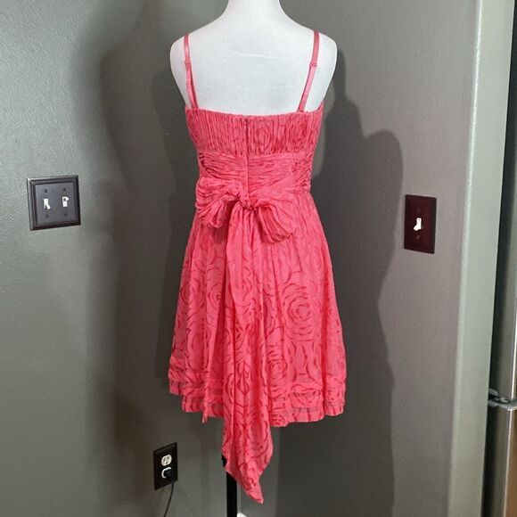 BCBGMAXAZRIA CAMELIA ROSE SILK STRAPLESS COCKTAILS DRESS - Picture 9 of 13